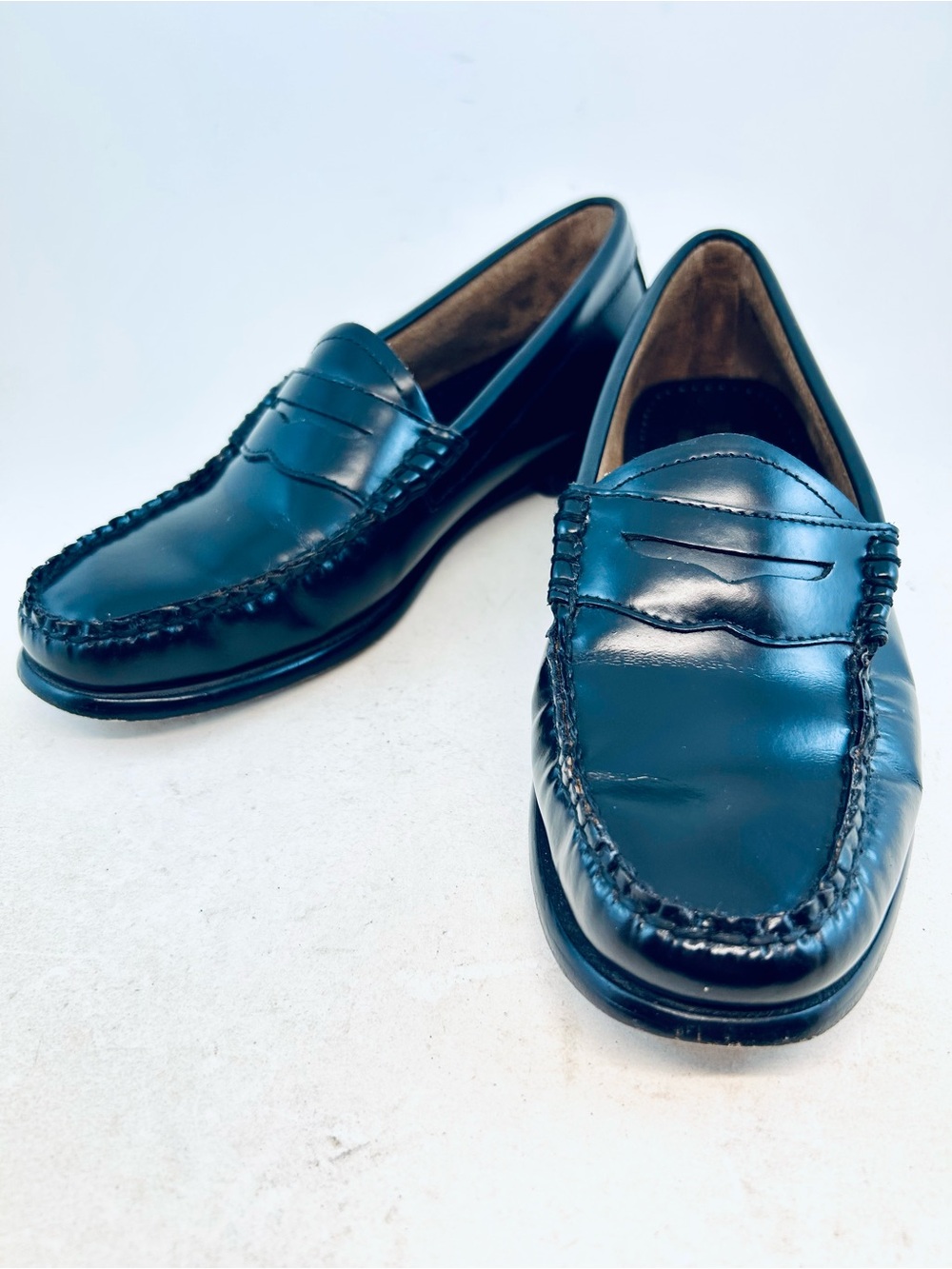 G H Bass & Co Weejuns Black Leather Handcrafted Whitney Penny Loafers 7.5 M